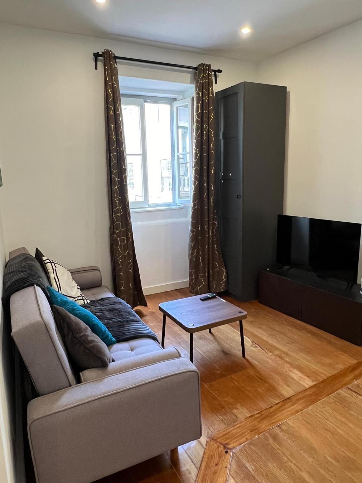 32 2 - Heart Of Private Apartment, Bairro Alto Lejlighed