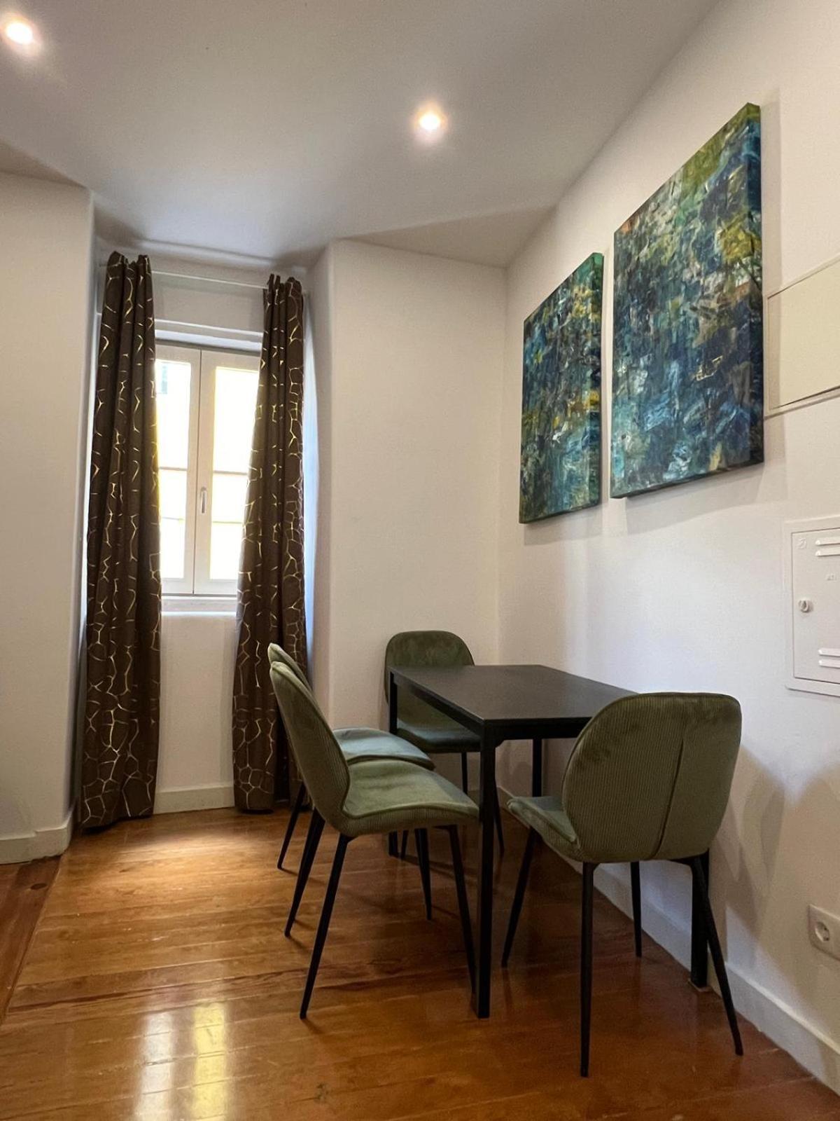 32 2 - Heart Of Private Apartment, Bairro Alto Lejlighed *